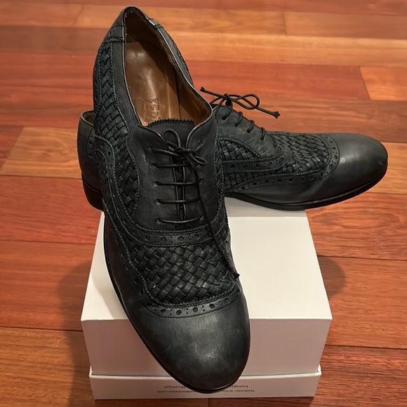 SALVATORE FERRAGAMO men’s shoes - Picture 2 of 5